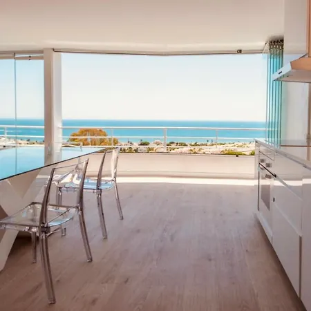 Penthouse Seaview - Destination Aparthotel *